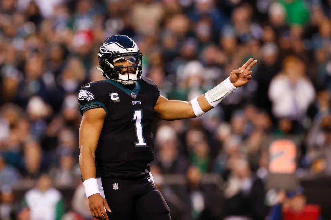 关于法甲倒计时；瓦伦西亚赛后状态回暖；细节引发关注；质疑声仍在；球探报告显示潜力的信息